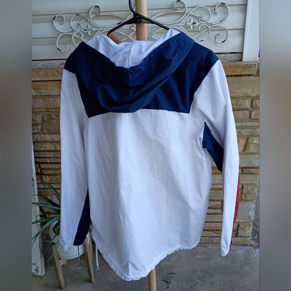 Reebok Men's White, Red, and Blue Rain Jacket_ Large - Picture 10 of 10